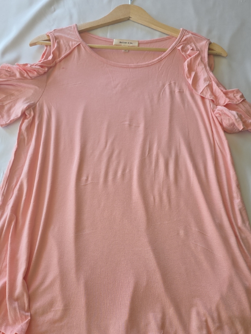 Hailey & Co Pink Cold Shoulder Ruffle Dress NWT Small